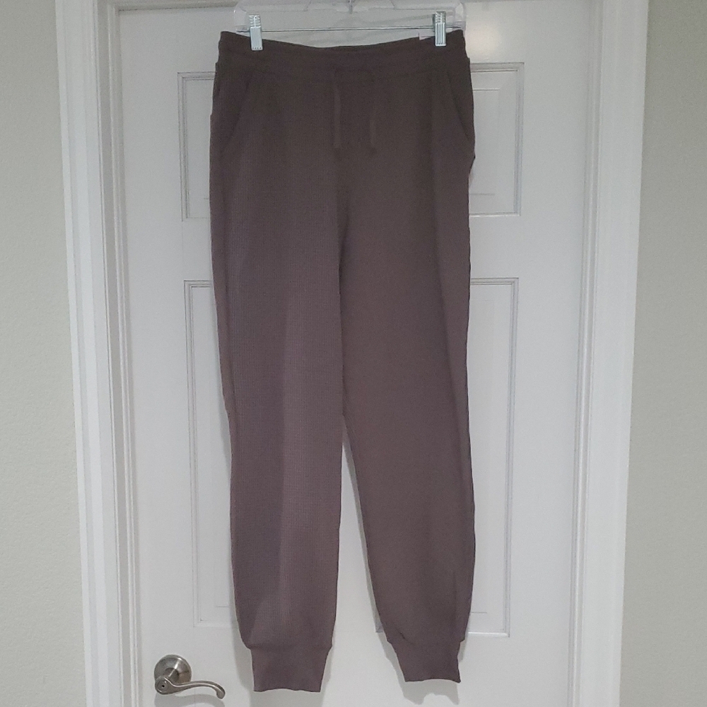 Nwt Nike Yoga Lux Joggers womens sz M